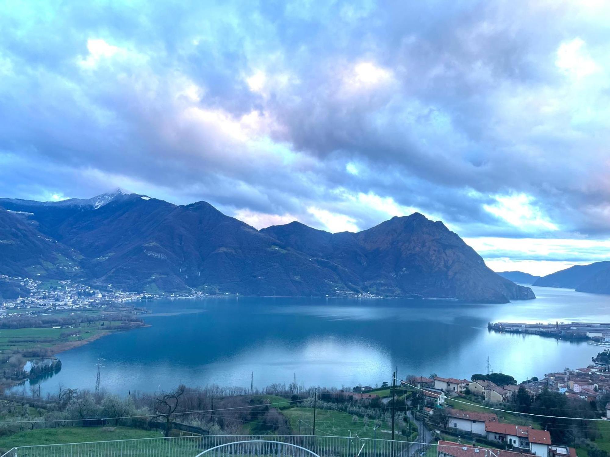 洛韦雷Il Bacio Del Sole公寓 外观 照片